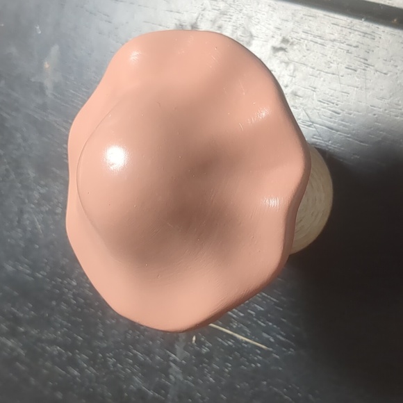 Bullseye target ceramic Mushroom Decoration - Picture 2 of 3